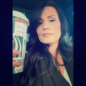 Meet Your Posher! Christi S.